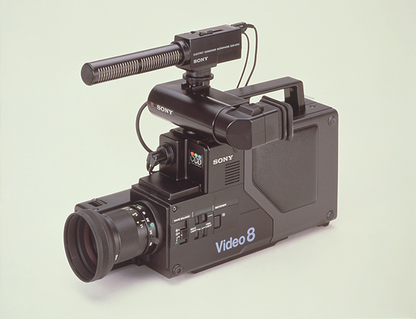 CCD-V8 カメラ一体型８ミリビデオ 製品画像